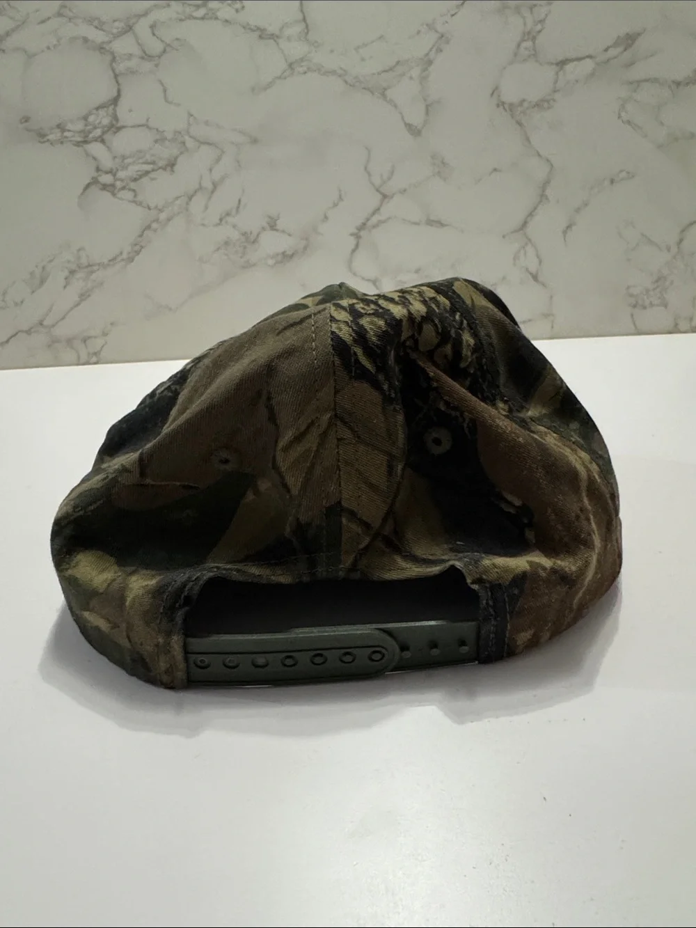 Every Other Thursday Camouflage Baseball Cap - Brand New - Picture 3 of 4